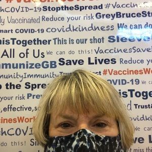 Meet your Posher, Suzanne